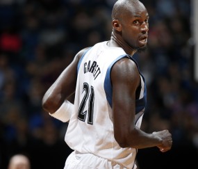 足球比分-NBA独一份！加内特五项主要数据占据森林狼队史第一！